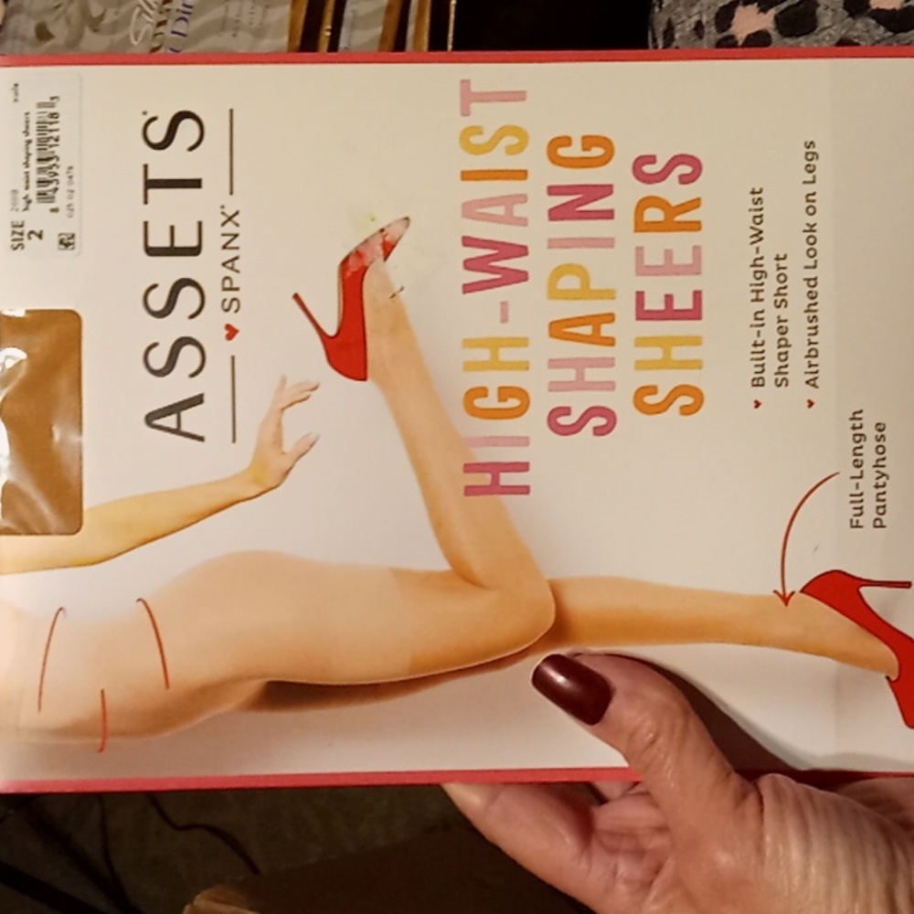 NWT Assets By Spanx High Waist Shaping Shears Size 2 Nude Full Length Pantyhose